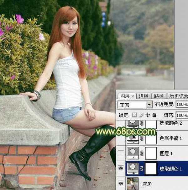 Photoshop将花坛边的美女加上秋季晨曦色